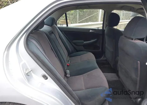 2003 Honda Accord 2.4 Lx z USA, uszkodzony, nr VIN 1HGCM56343A073355